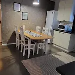 Lejlighed 3 Bedrooms, Sauna And Kitchen House *