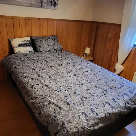 3 Bedrooms, Sauna And Kitchen House Apartment Pori