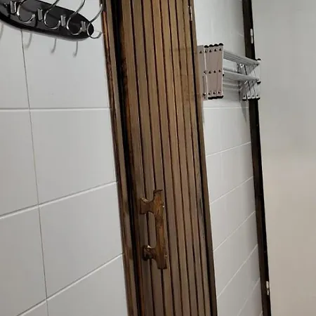 Апартаменты 3 Bedrooms, Sauna And Kitchen House Пори