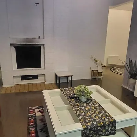 3 Bedrooms, Sauna And Kitchen House Apartment *