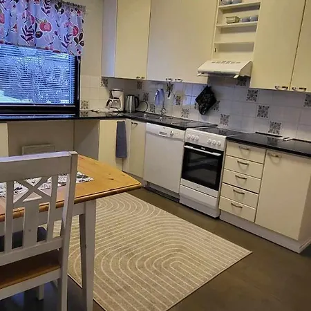 3 Bedrooms, Sauna&kitchen House Apartment Pori