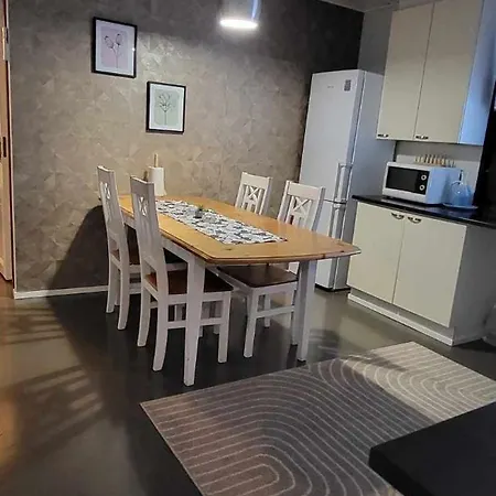 3 Bedrooms, Sauna&kitchen House Apartment