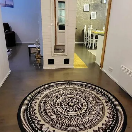 Apartment 3 Bedrooms, Sauna And Kitchen House