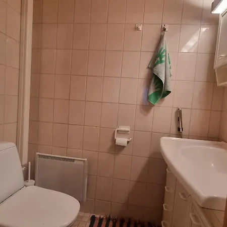 3 Bedrooms, Sauna&kitchen House Apartment