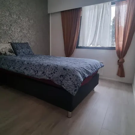 3 Bedrooms, Sauna And Kitchen House Apartment Pori