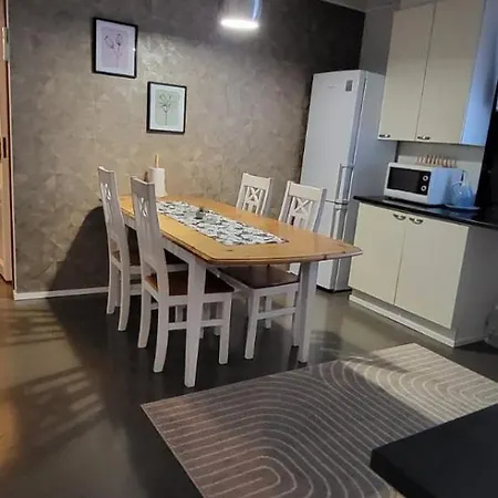 Apartment 3 Bedrooms, Sauna And Kitchen House *
