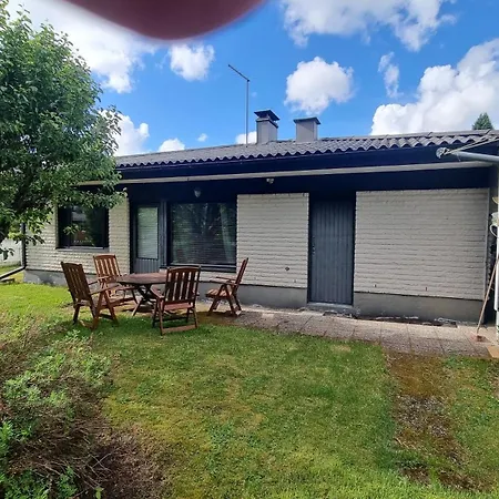 3 Bedrooms, Sauna&kitchen House Apartment