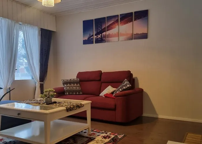 3 Bedrooms, Sauna And Kitchen House