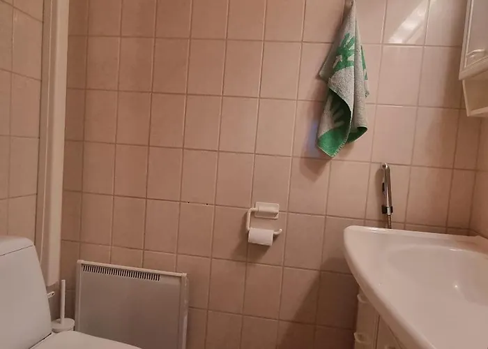 3 Bedrooms, Sauna And Kitchen House Apartament