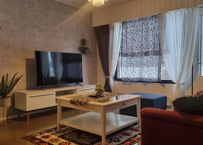 Apartament 3 Bedrooms, Sauna And Kitchen House Pori
