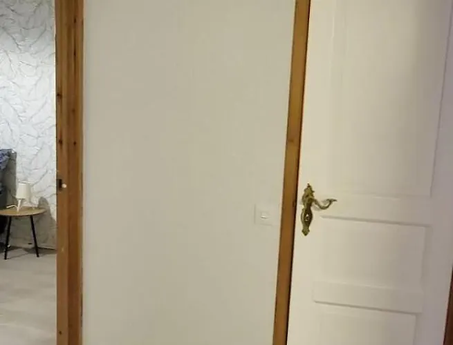 3 Bedrooms, Sauna And Kitchen House *