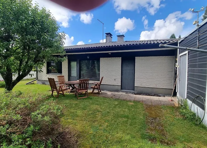 3 Bedrooms, Sauna And Kitchen House Apartament